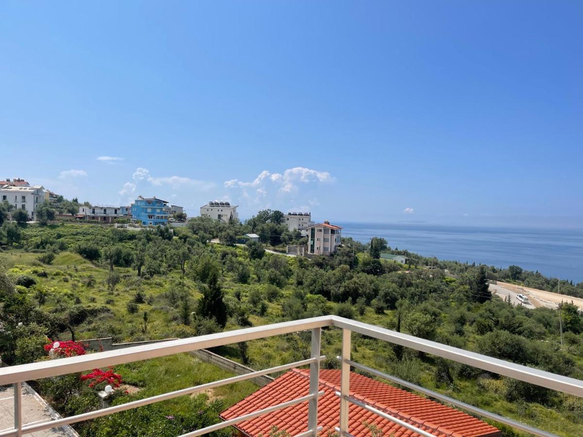 Season Inn Дермі Екстер'єр фото