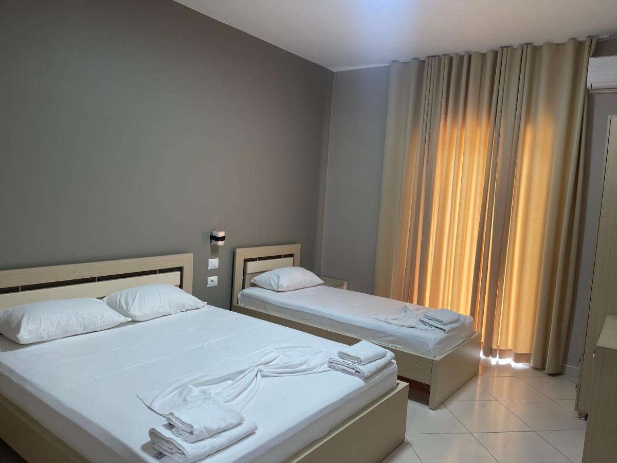 Season Inn Дермі Екстер'єр фото