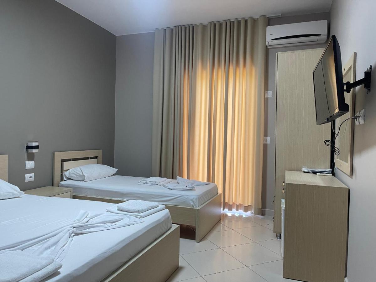 Season Inn Дермі Екстер'єр фото