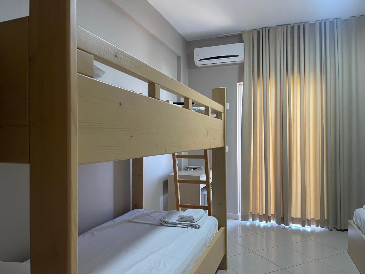 Season Inn Дермі Екстер'єр фото